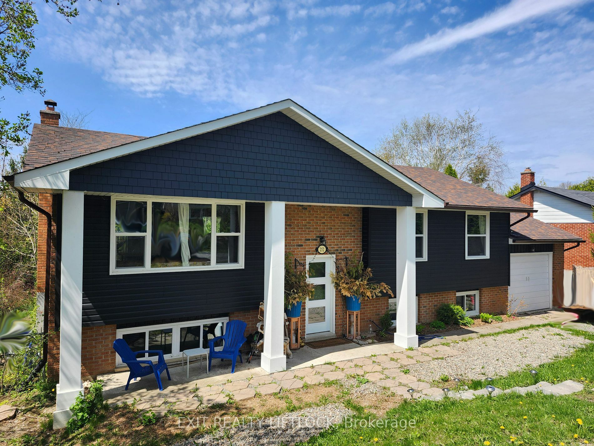 252 Queen St  Smith-Ennismore-Lakefield ON K0L 2H0 photo