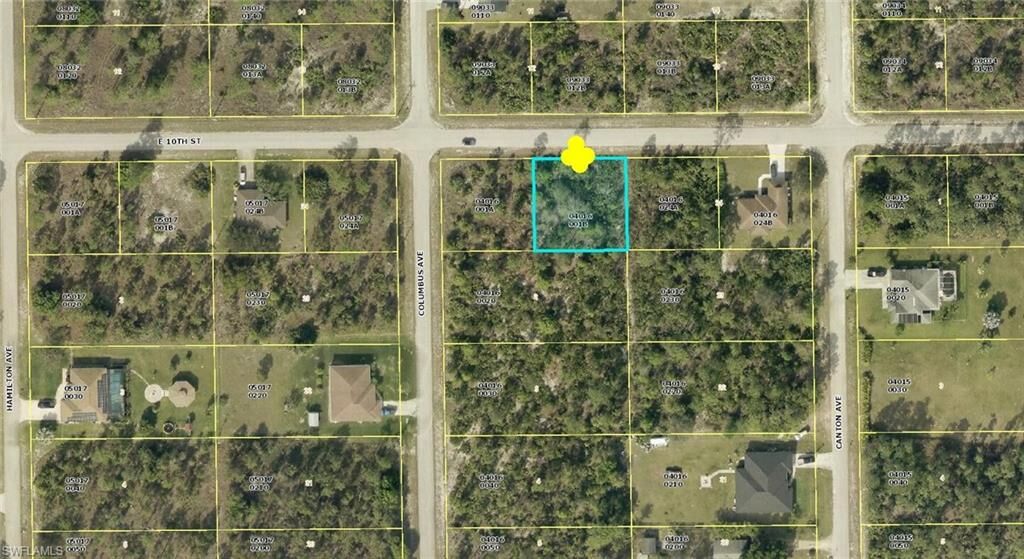 Property Photo: 3102 E 10th St FL 33972