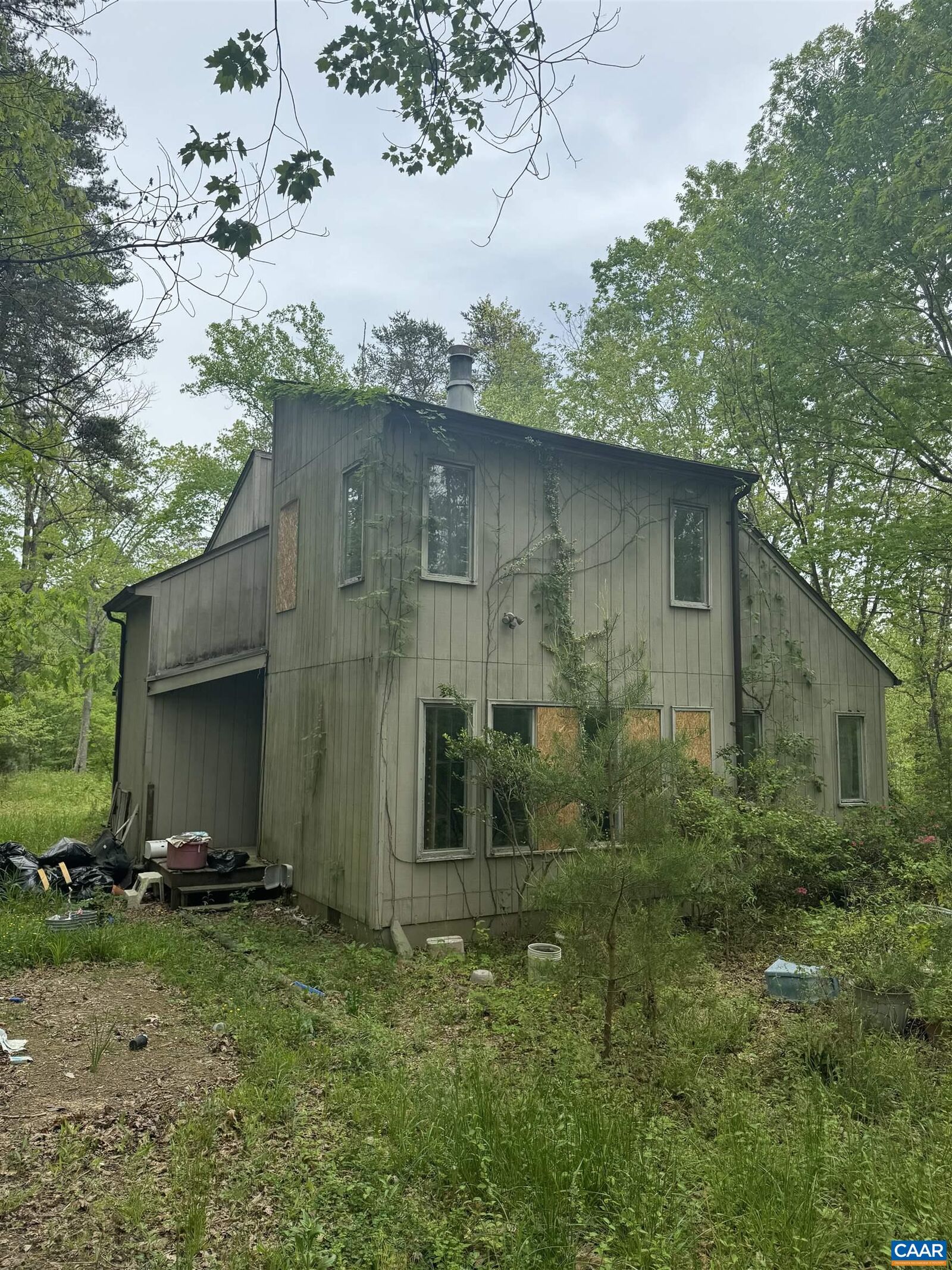 Property Photo: 3689 Presidents Rd VA 24590