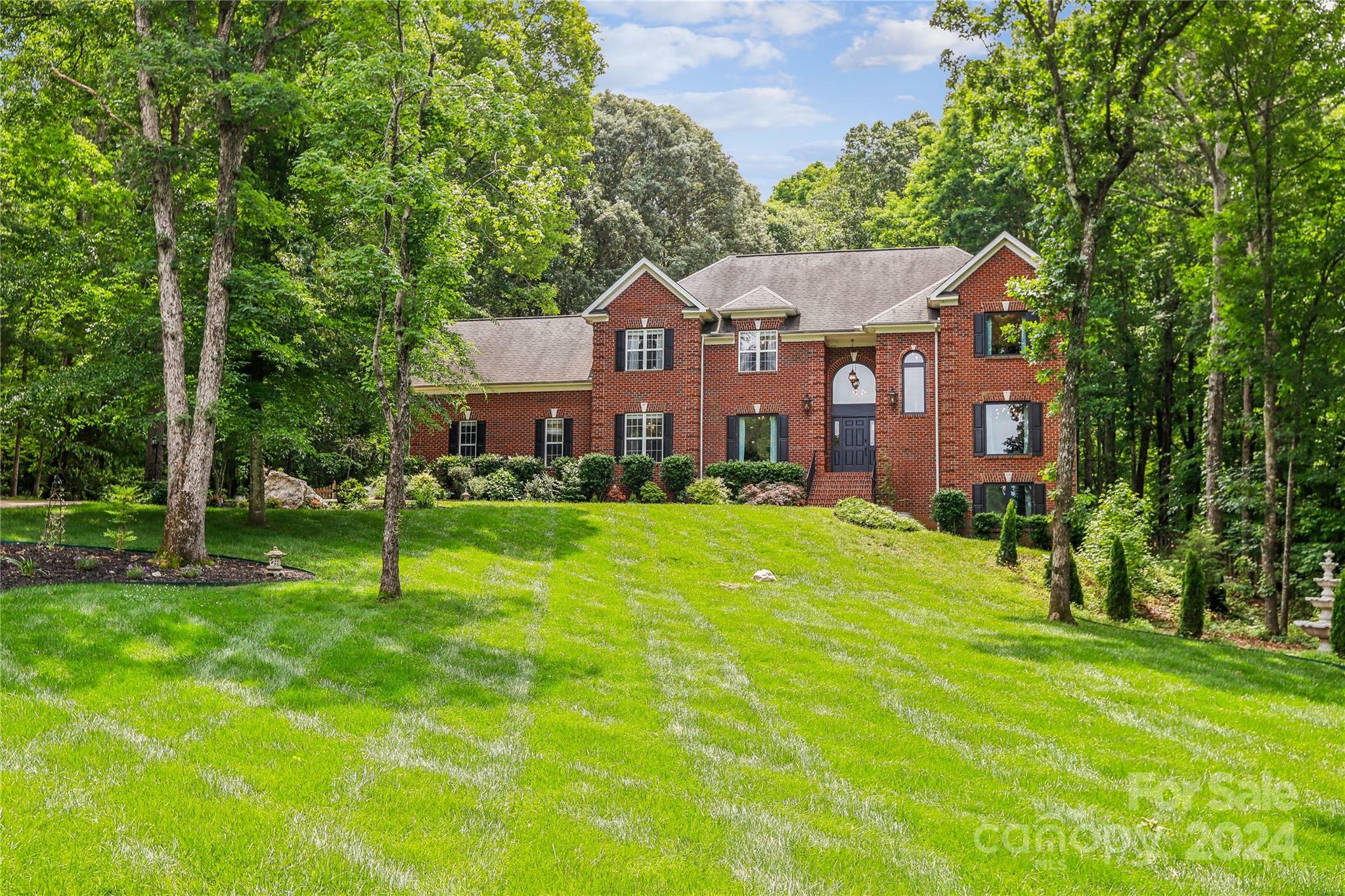 Property Photo:  5023 Cambridge Oaks Drive  NC 28104 