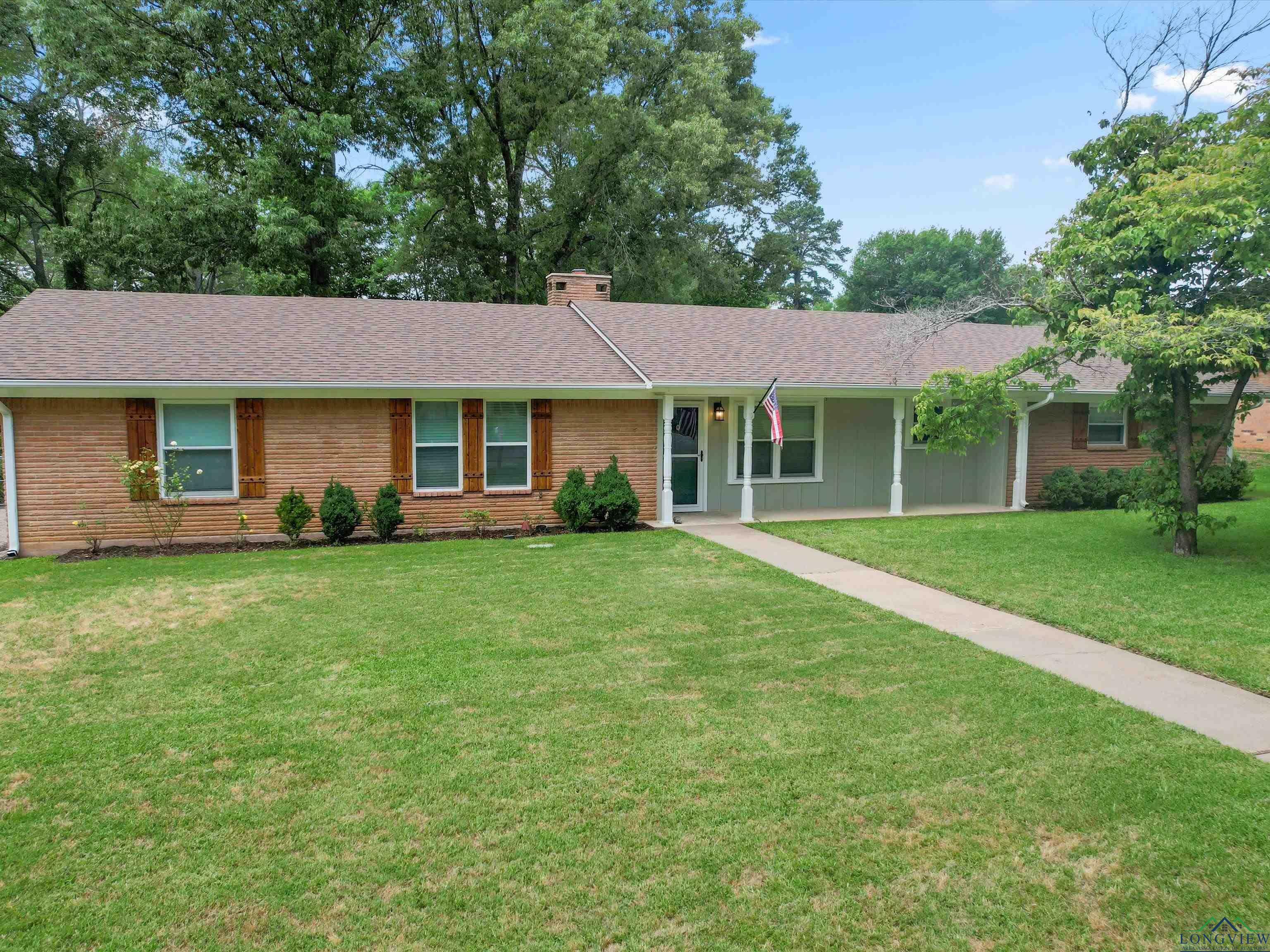 1707 Buckner  Longview TX 75604 photo