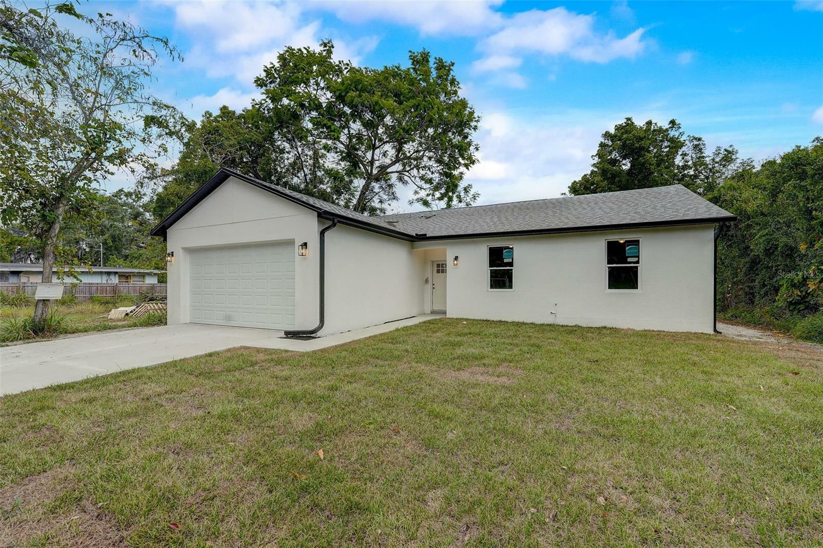 Property Photo:  1403 W Kaley Avenue  FL 32805 