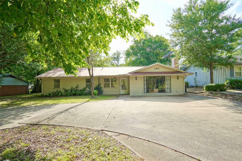 Property Photo:  580 SE 33rd Street  TX 75460 