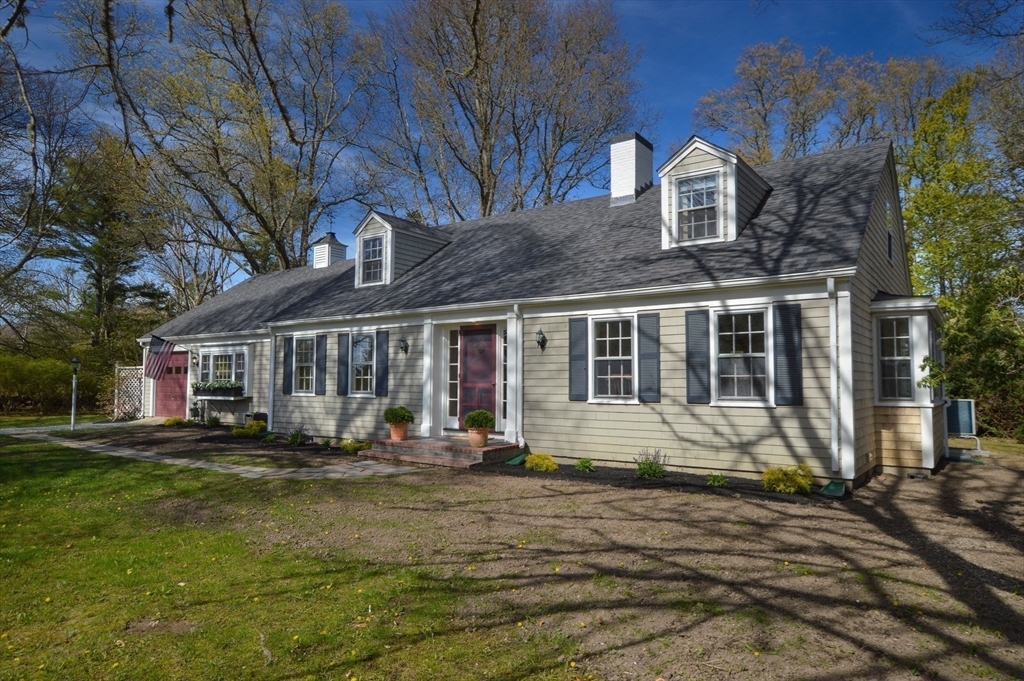 Property Photo:  1656 Main Rd  MA 02790 