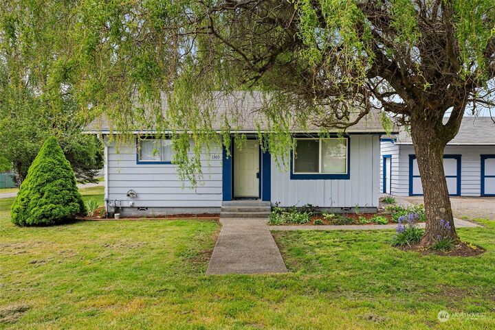 Property Photo: 1305 Rhobina Street WA 98531