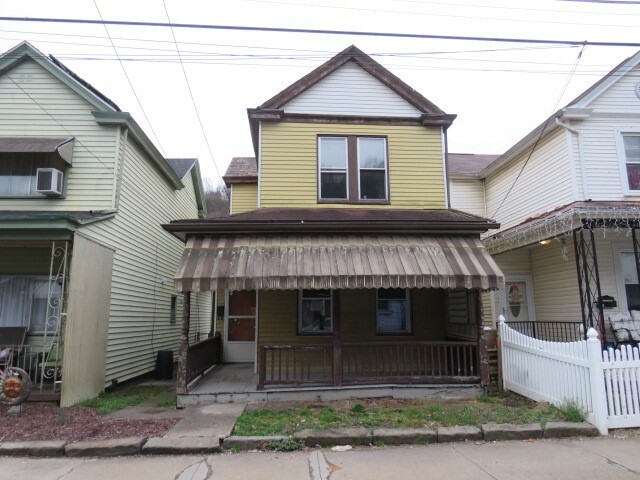 Property Photo:  79 Wilson St  PA 15223 