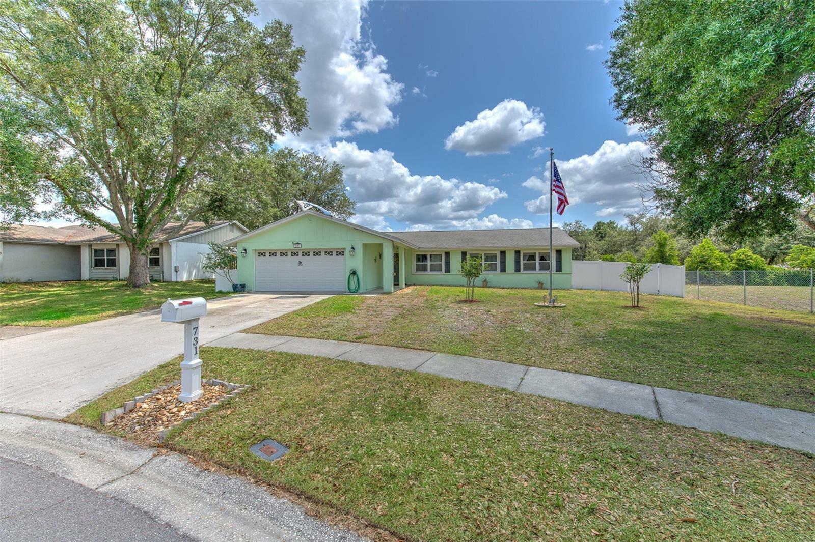 Property Photo: 731 Climate Drive FL 33511