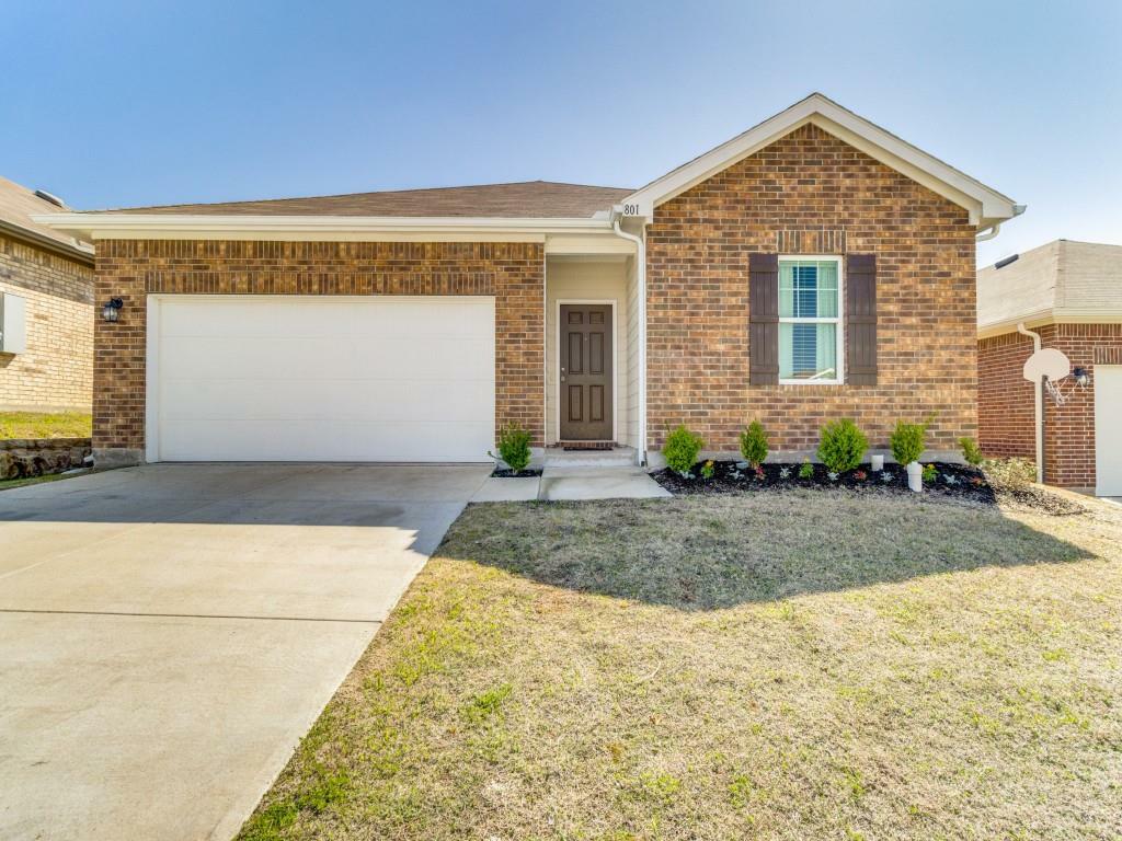 Property Photo:  801 Peach Tree Lane  TX 75409 