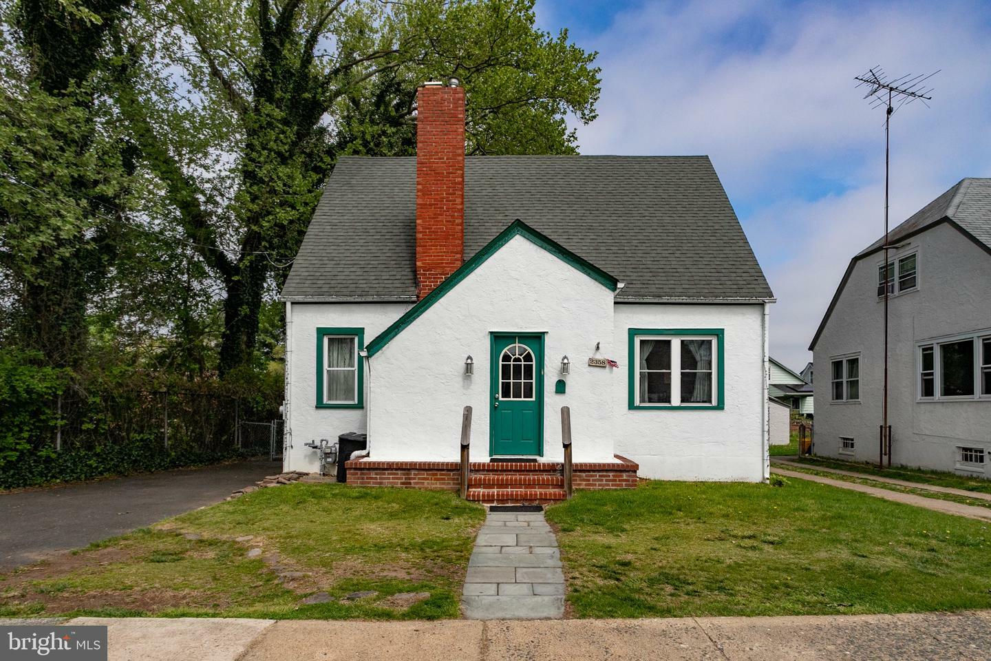 Property Photo: 2358 Hamilton Avenue NJ 08619