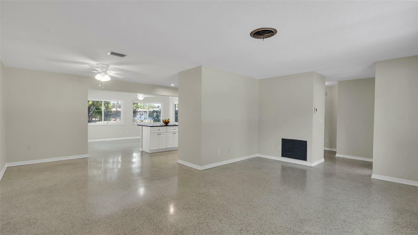 Property Photo:  13836 Wilcox Road  FL 33774 