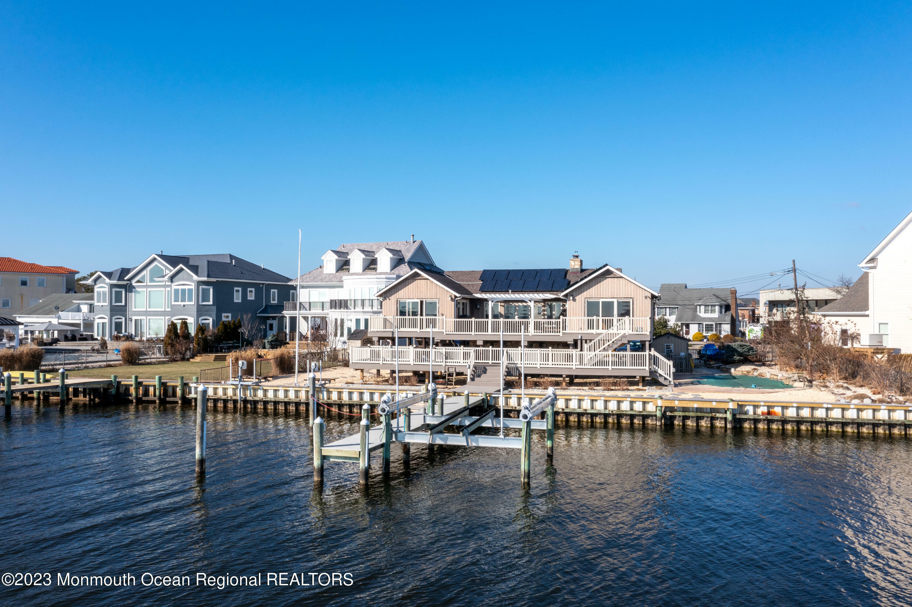 Property Photo:  277 S Shore Drive  NJ 08753 