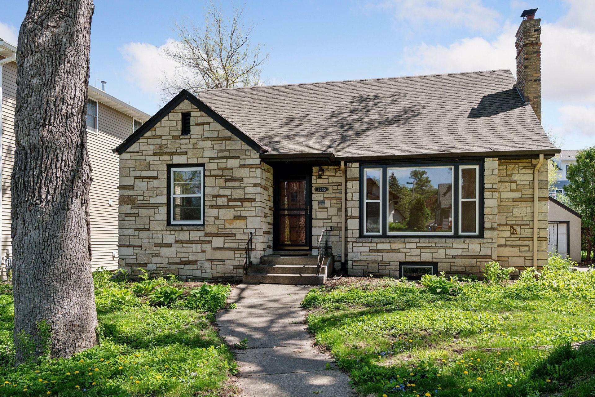 Property Photo:  2705 Raleigh Avenue  MN 55416 