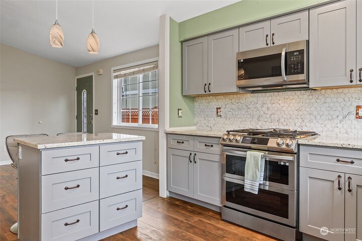 Property Photo: 17628 Spring Lane Ave WA 98271