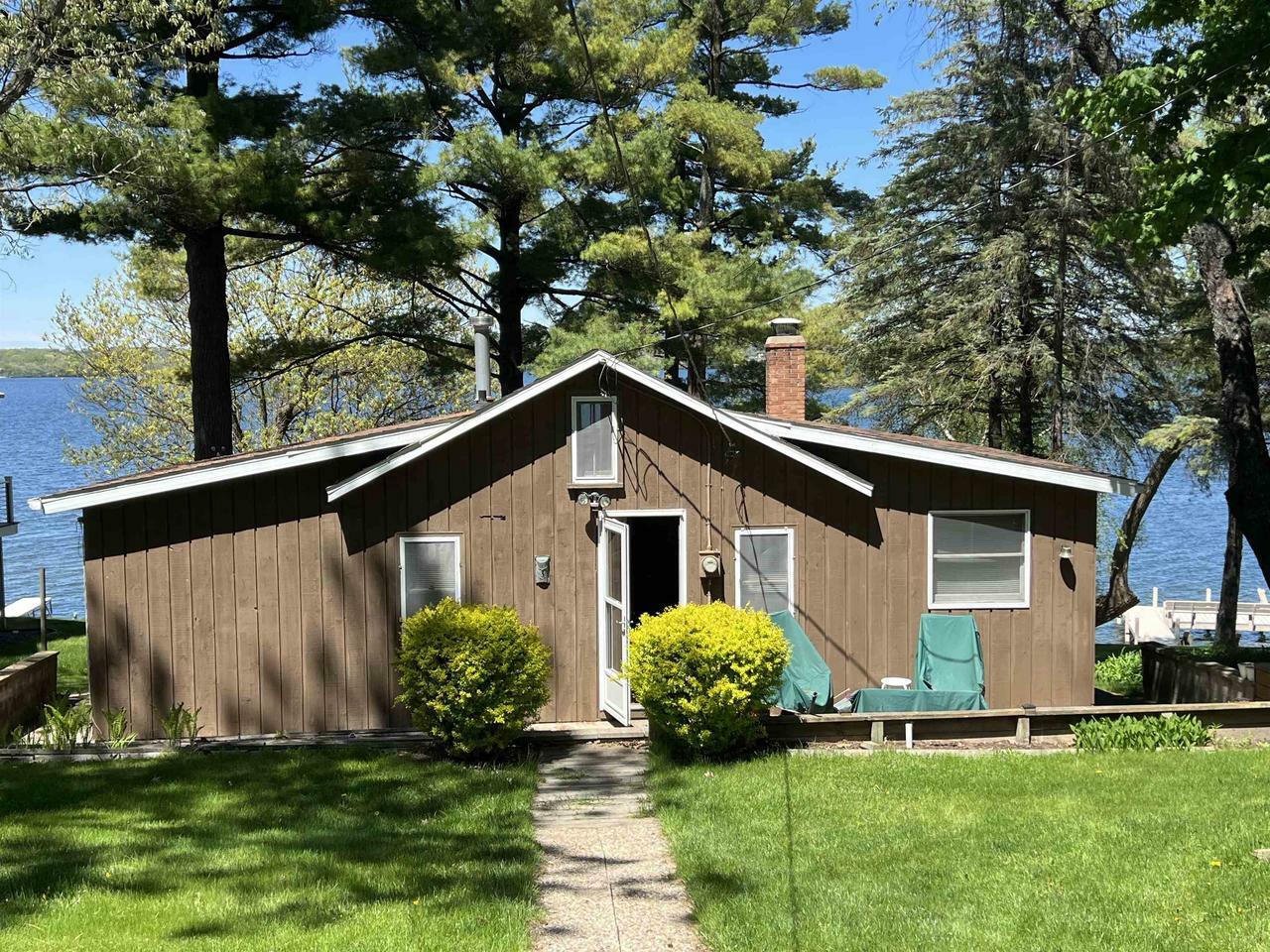 Property Photo:  W2600 Oakwood Beach Road  WI 53946 