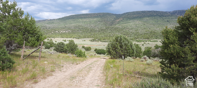 Property Photo:  15 S Hollow Rd  UT 84643 