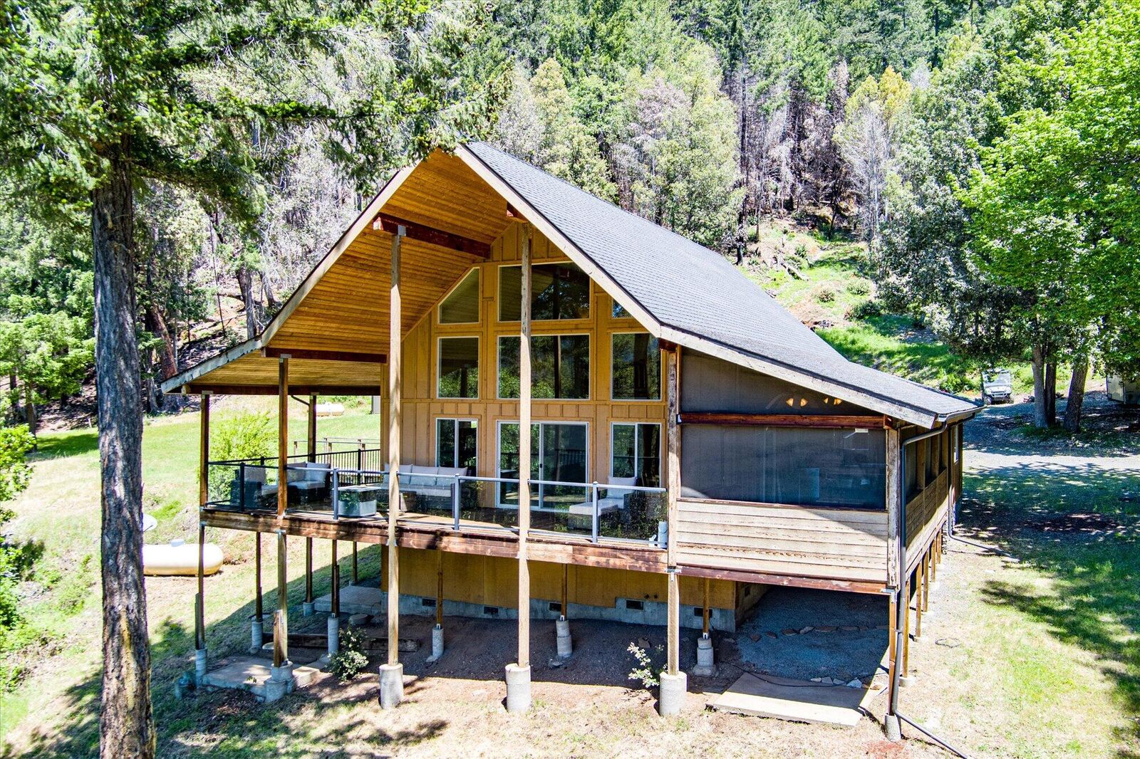 Property Photo:  431 Galaxy Drive  CA 95563 