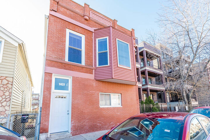 1437 W Augusta Boulevard 2  Chicago IL 60642 photo