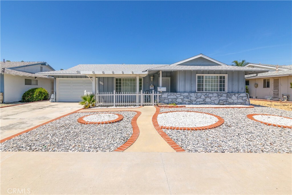 Property Photo: 1540 Sandlewood Drive CA 92543