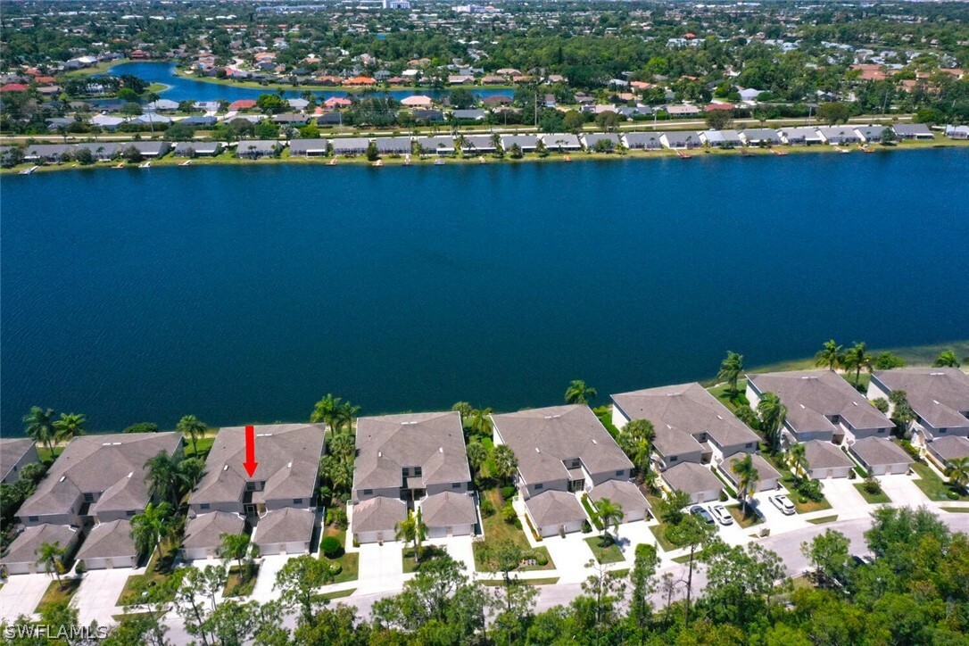 Property Photo:  3340 W Crown Pointe Boulevard 101  FL 34112 