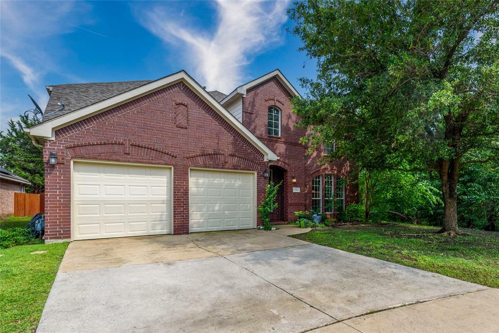 Property Photo: 6204 Creekwood Court TX 75048