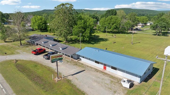 Property Photo:  10196 N Highway 71  OK 74462 