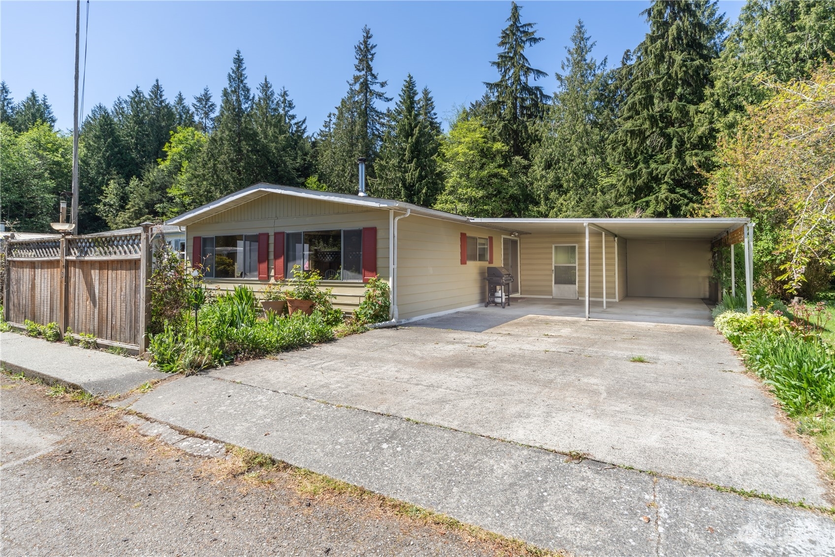 Property Photo:  6062 Highway 20 105  WA 98368 