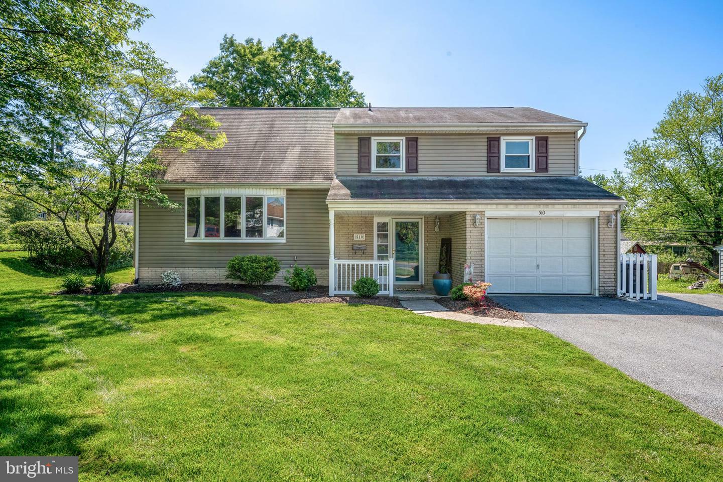 Property Photo:  510 Clermont Drive  PA 17112 