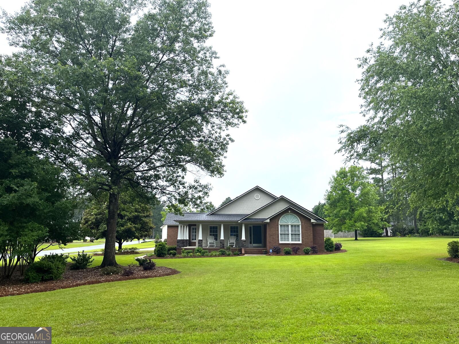 Property Photo:  424 Fairfield Drive  GA 31021 