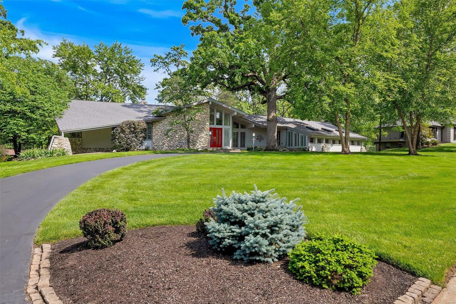 Property Photo:  12 Meadowbrook Country Club Est  MO 63011 