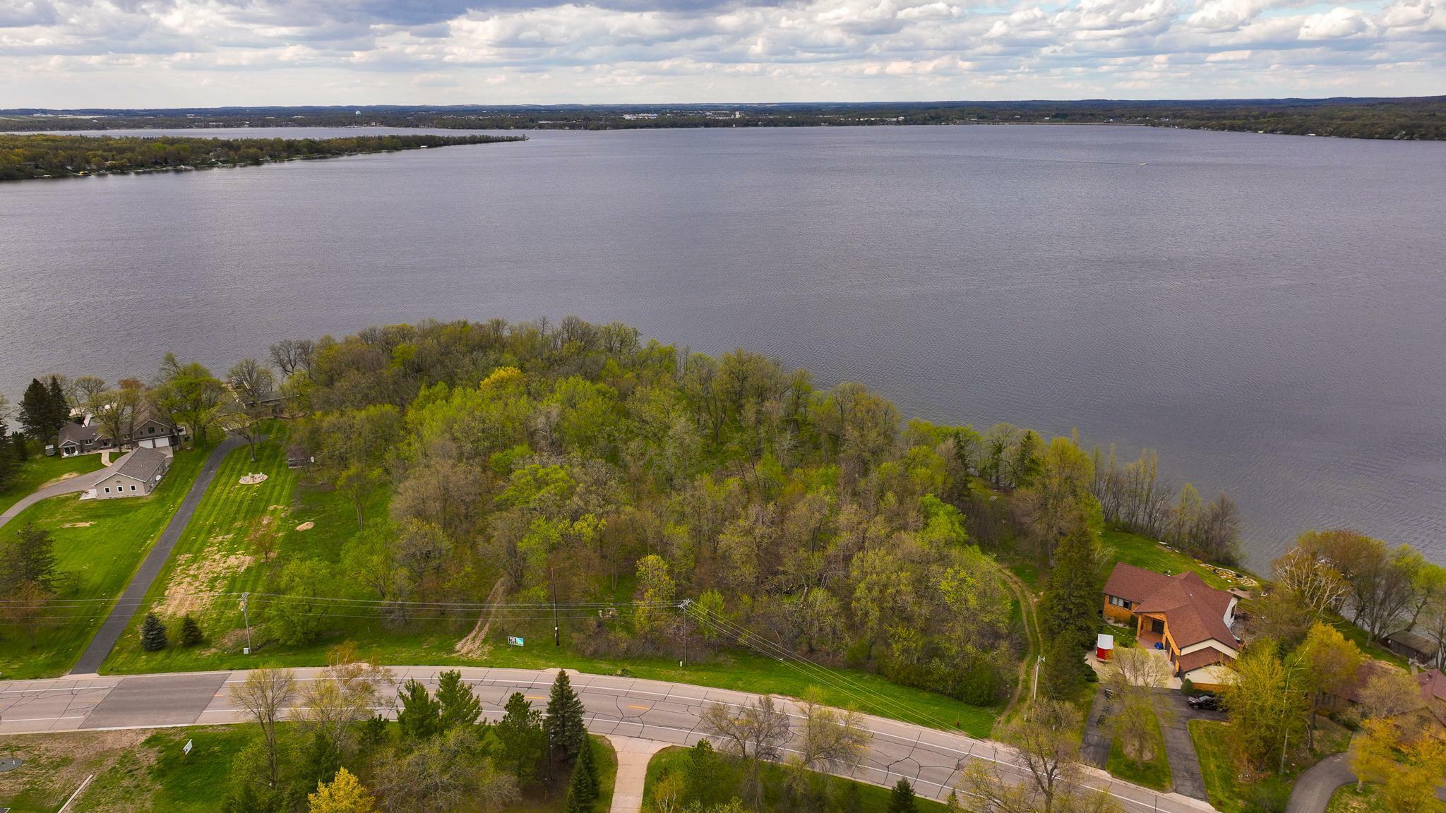 Property Photo:  784 Shore Drive  MN 56501 