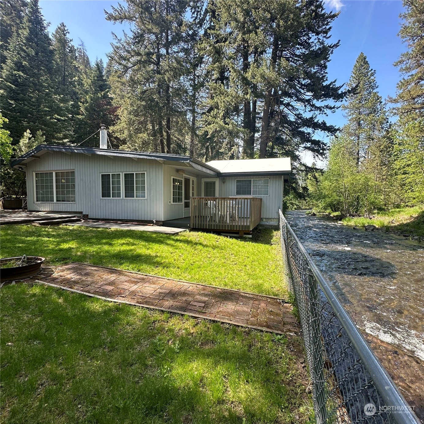 Property Photo:  153 Kooskooskie Road  WA 99362 