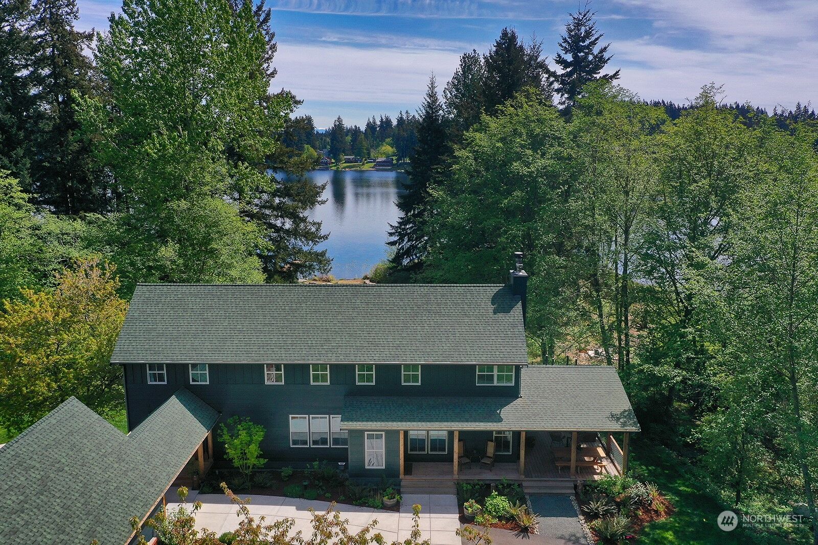 House for sale in Clinton 6535 Wintergreen Drive, Clinton, WA 98236