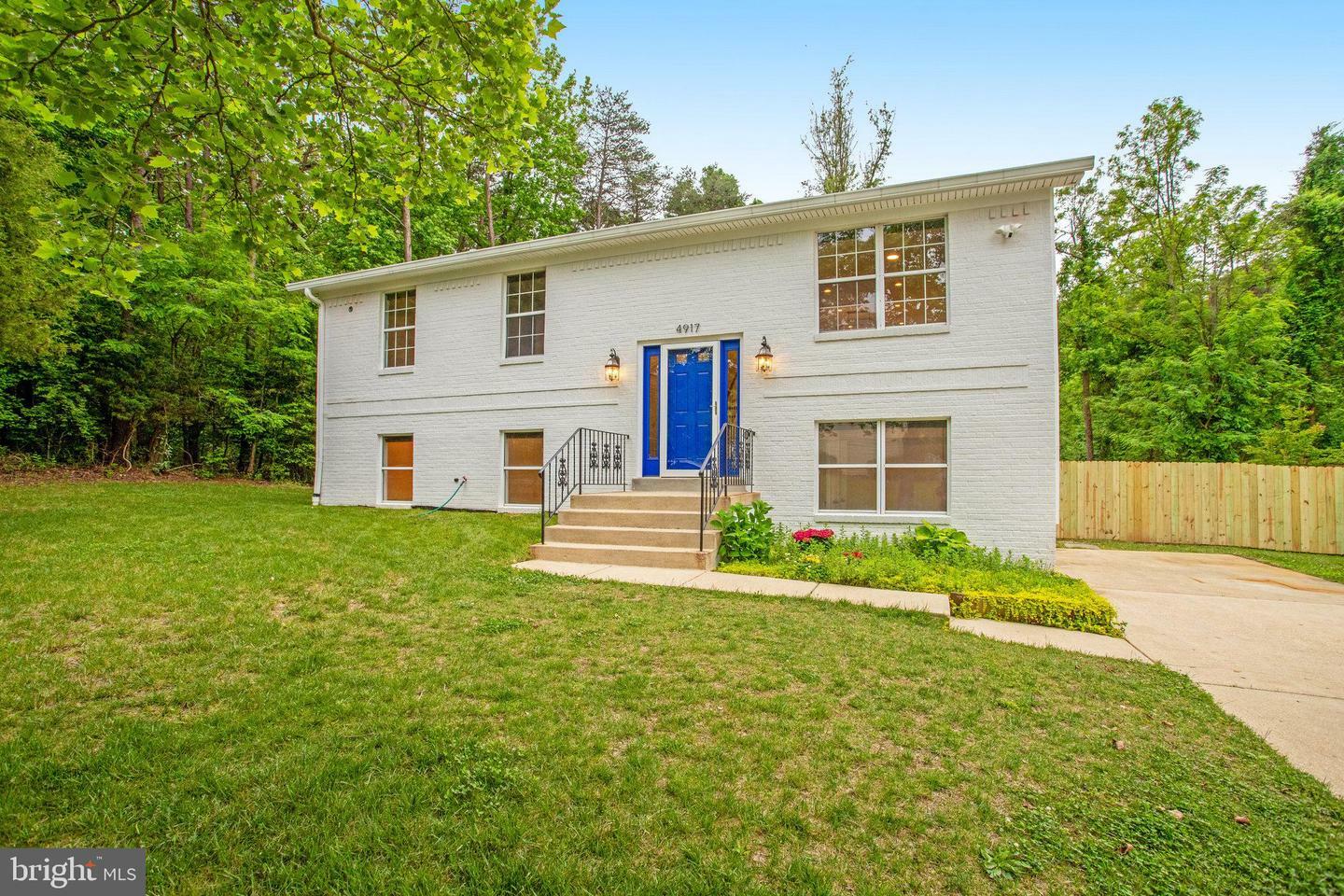 Property Photo:  4917 Kirbywood Street  MD 20735 