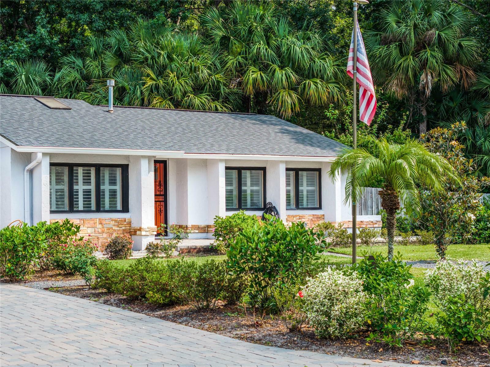 Property Photo:  882 Elgin Drive  FL 32708 