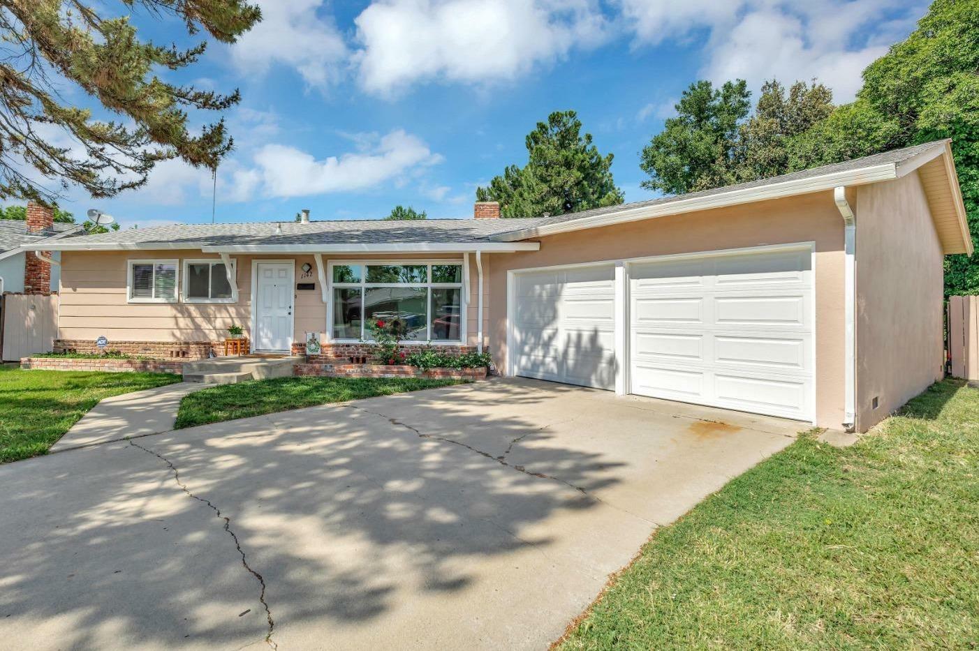 Property Photo:  1142 Orchid Court  CA 95355 