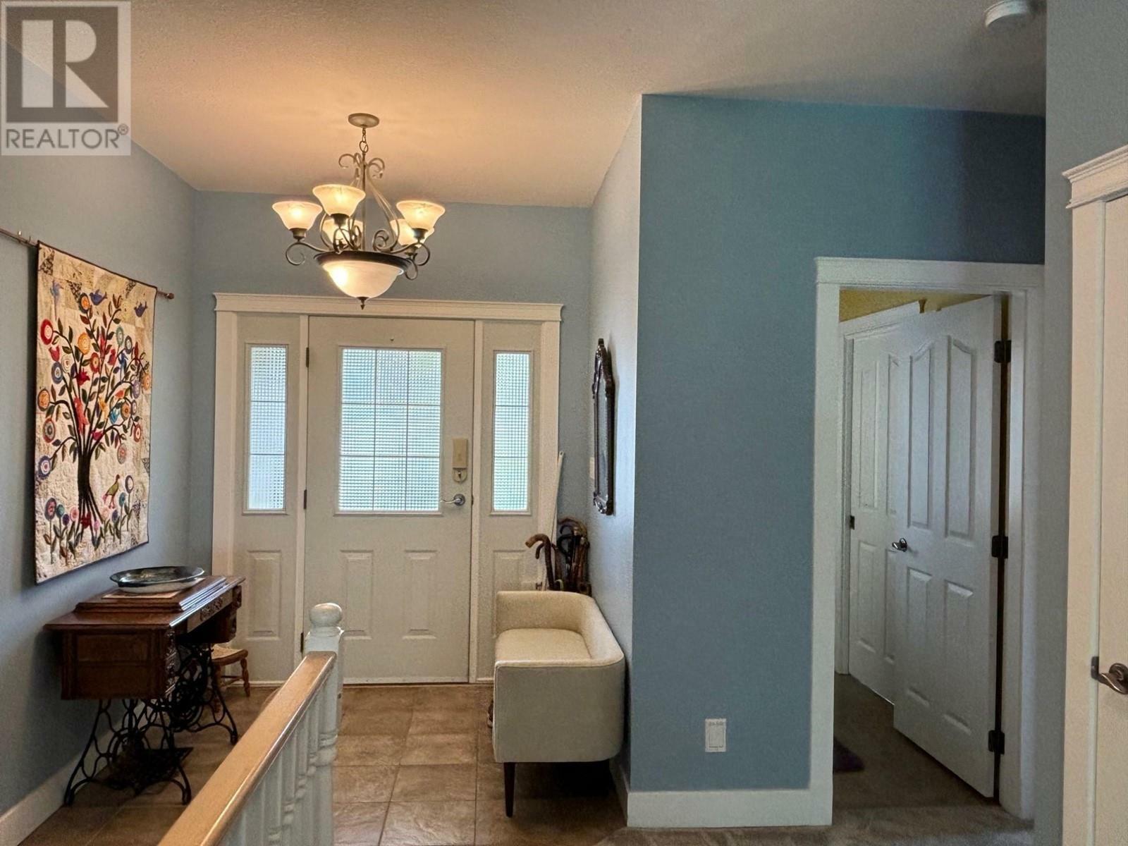 Property Photo: 543 Hartland Avenue BC V0H 1M0
