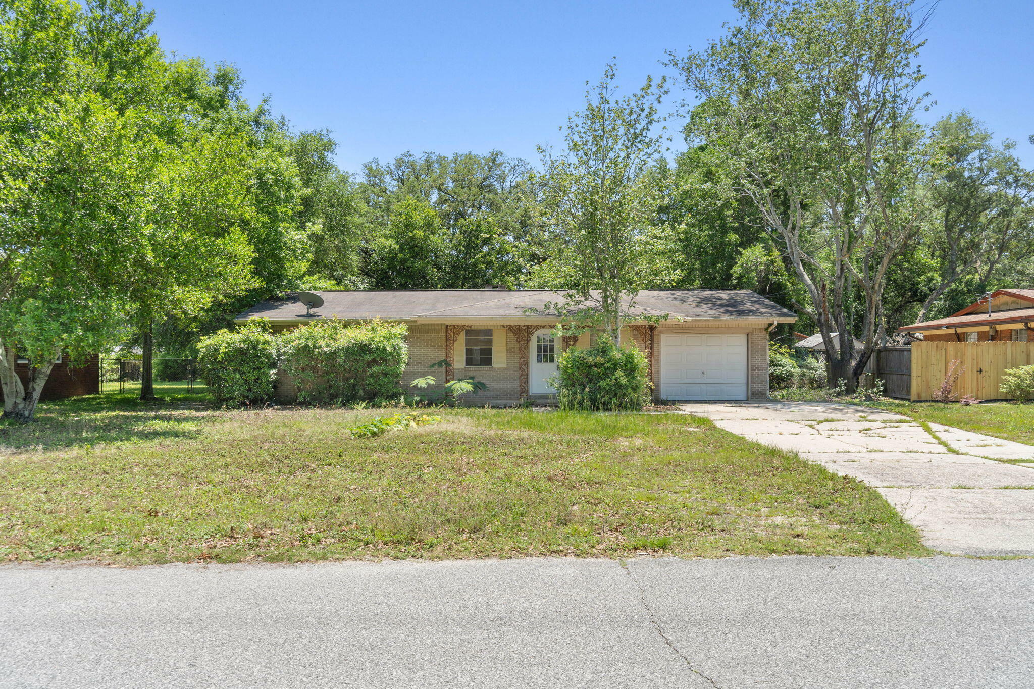 Property Photo:  114 Boyce Drive  FL 32579 