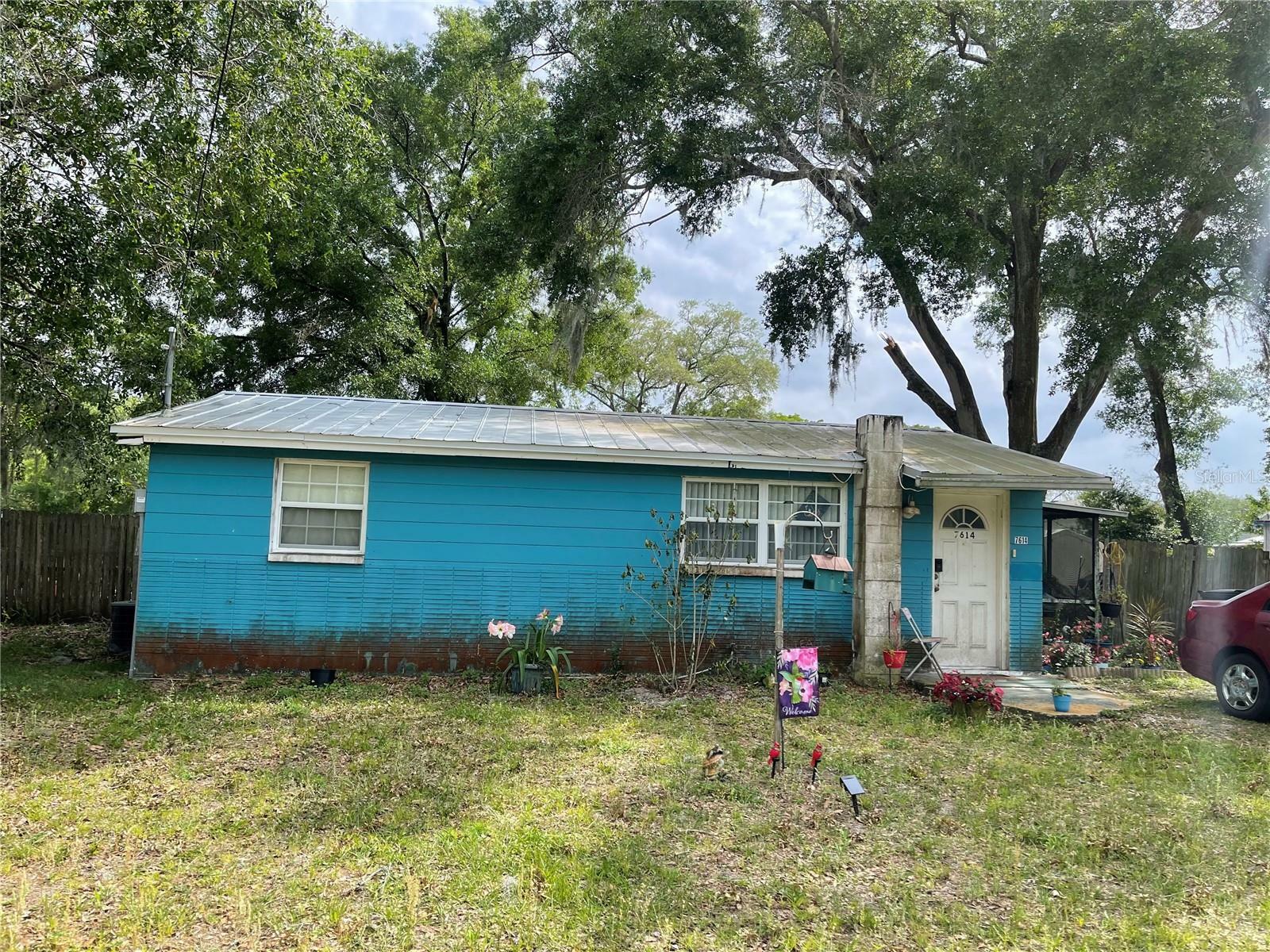 Property Photo:  7614 Alvina Street  FL 33625 