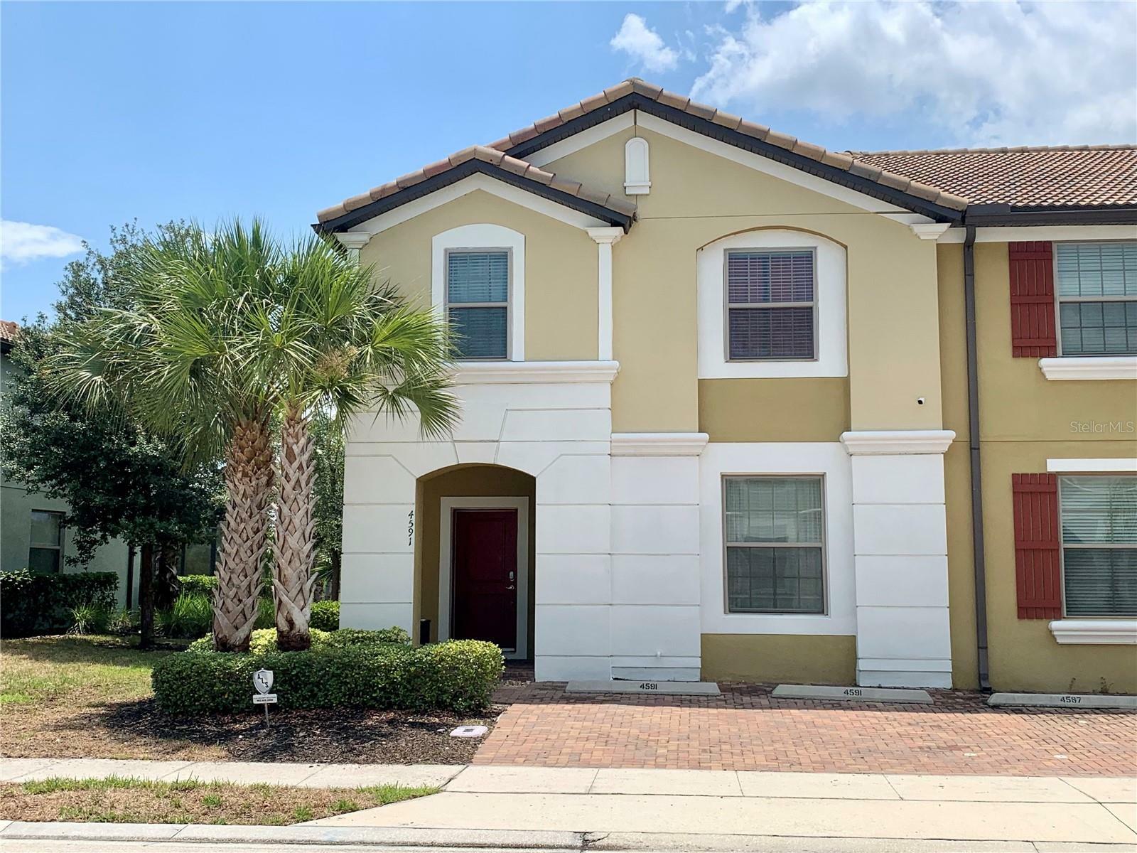 Property Photo:  4591 Terrasonesta Drive  FL 33837 