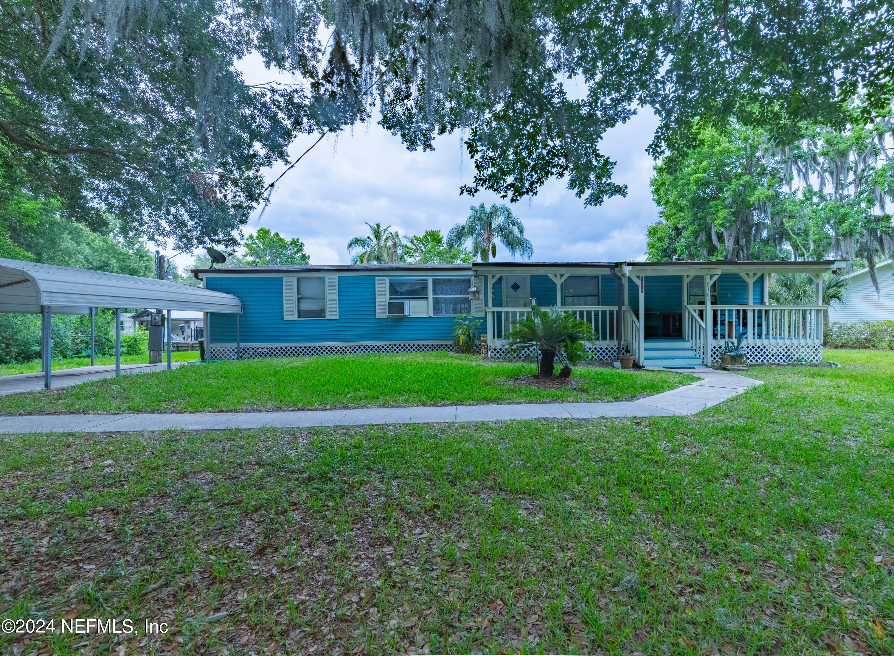 Property Photo:  8165 Colee Cove Road  FL 32092 