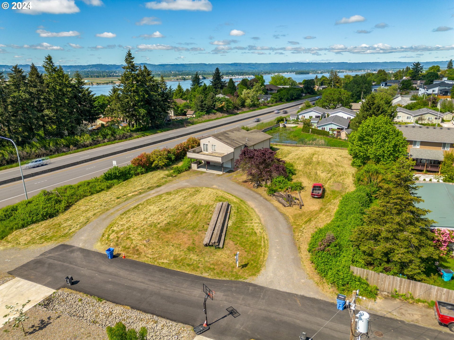 Property Photo:  1108 SE 78th Ave  WA 98664 