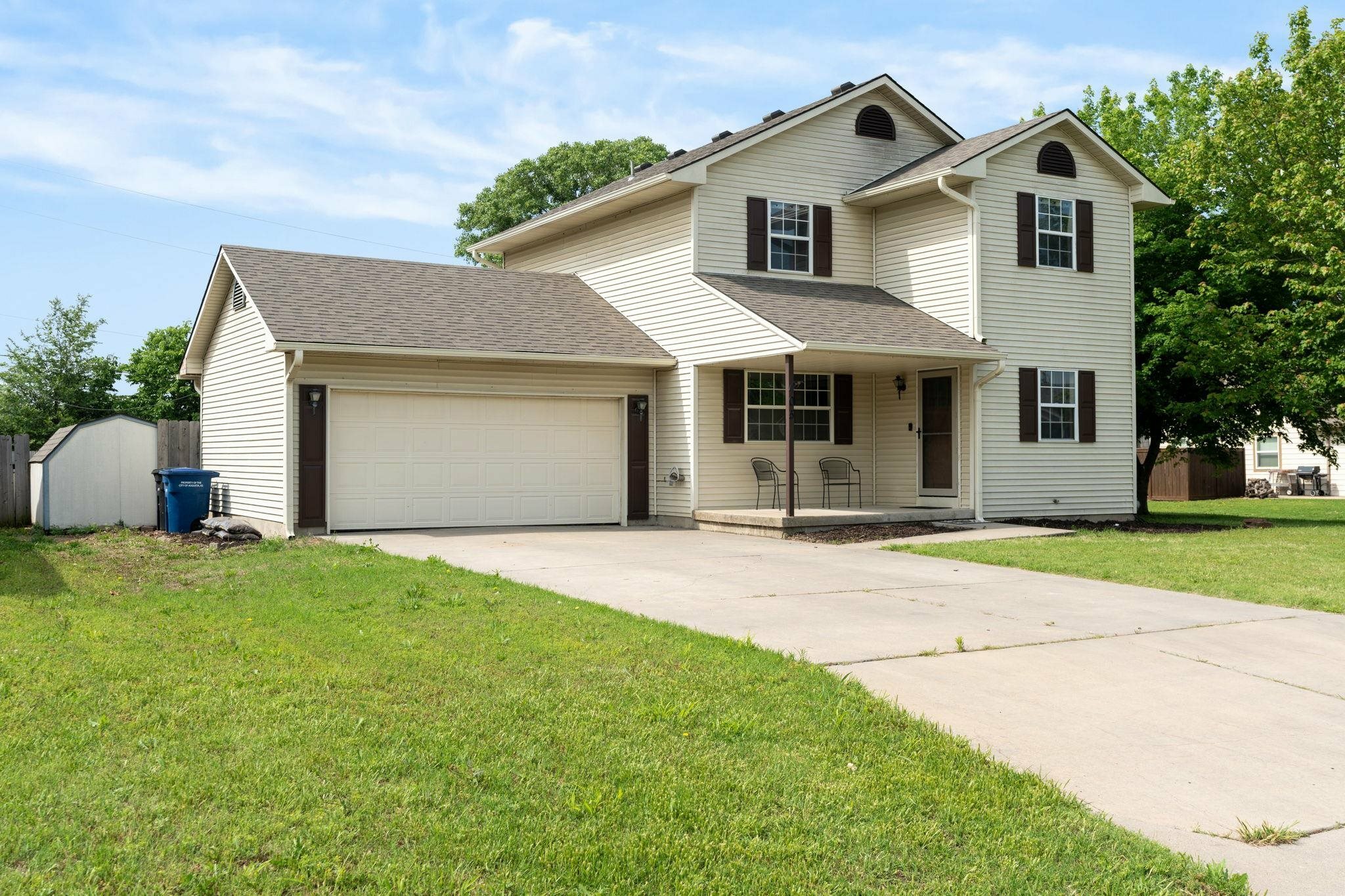 Property Photo: 405 Edgewood Ave KS 67010