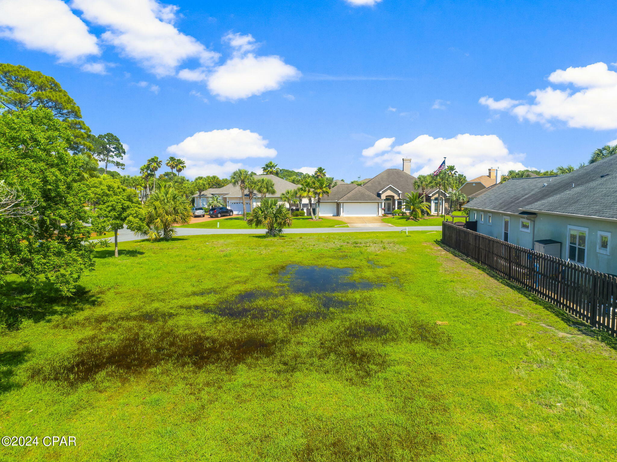 Property Photo:  107 Grove Isle Boulevard  FL 32408 