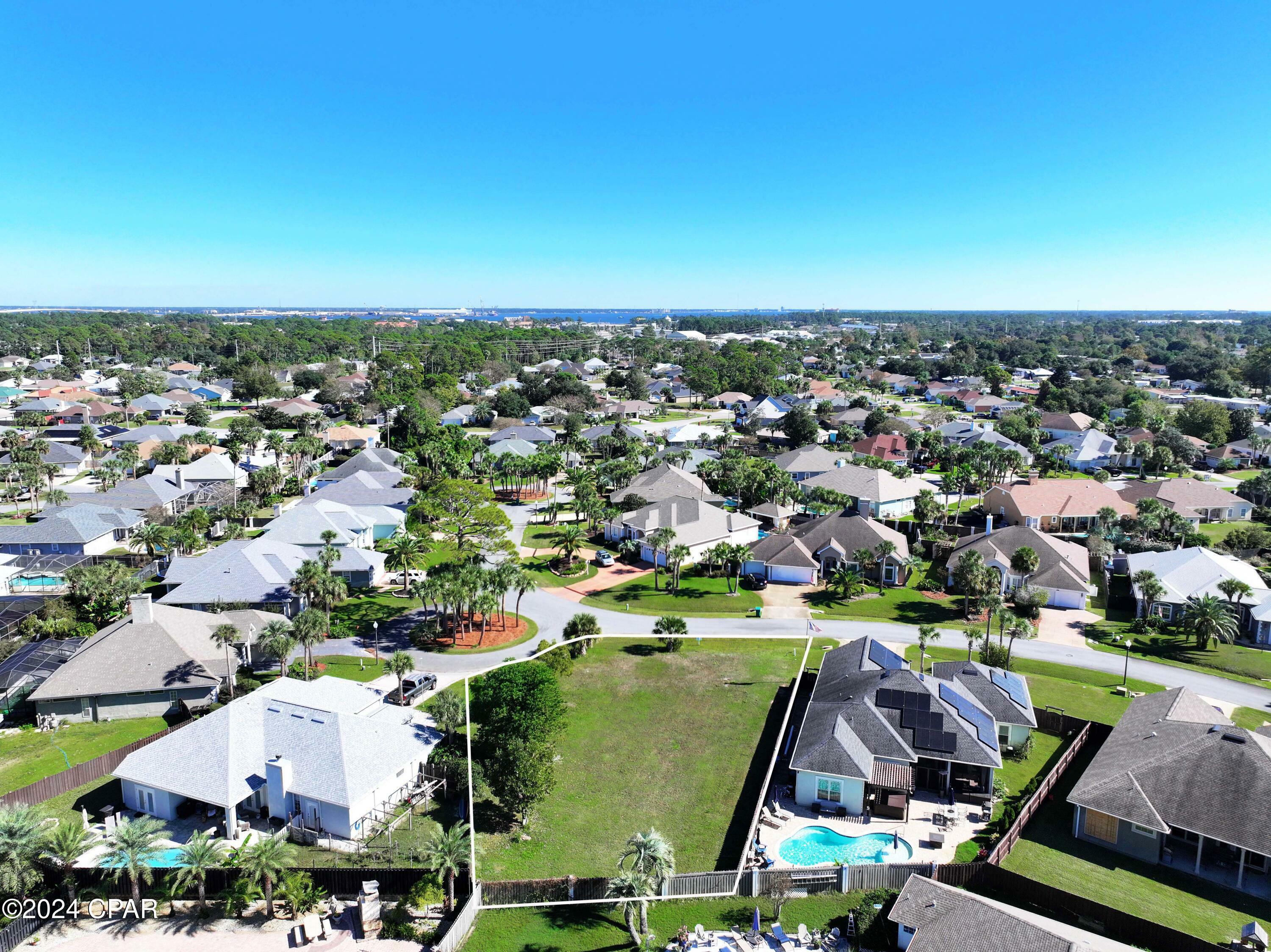 Property Photo:  107 Grove Isle Boulevard  FL 32408 