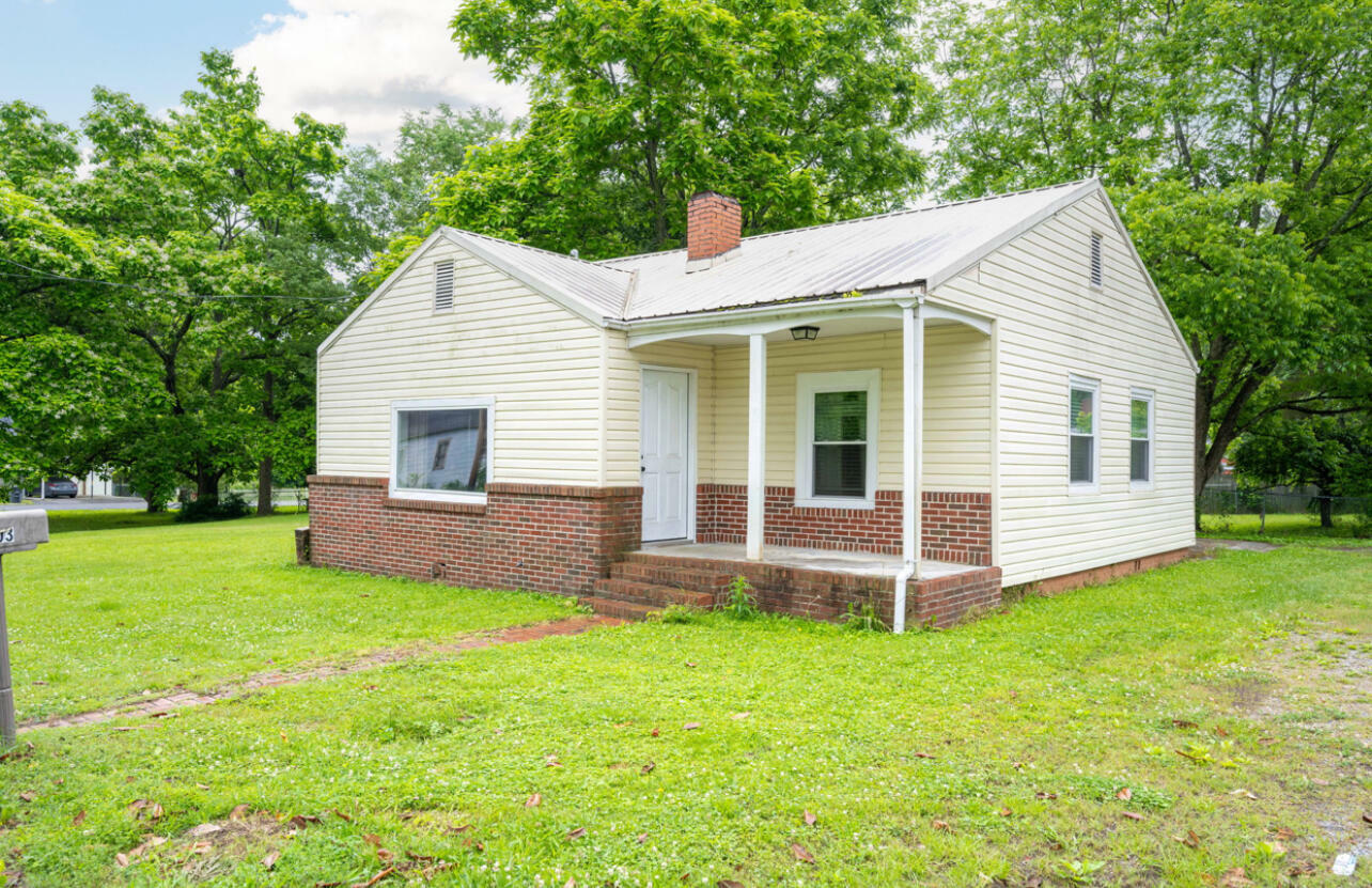 Property Photo:  603 W Main Street  GA 30728 