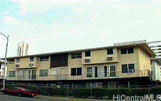 Property Photo:  3229 Ala Ilima Street 3229/1  HI 96818 