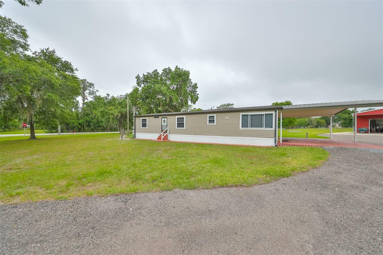 Property Photo:  6129 Forest Lane  FL 33811 