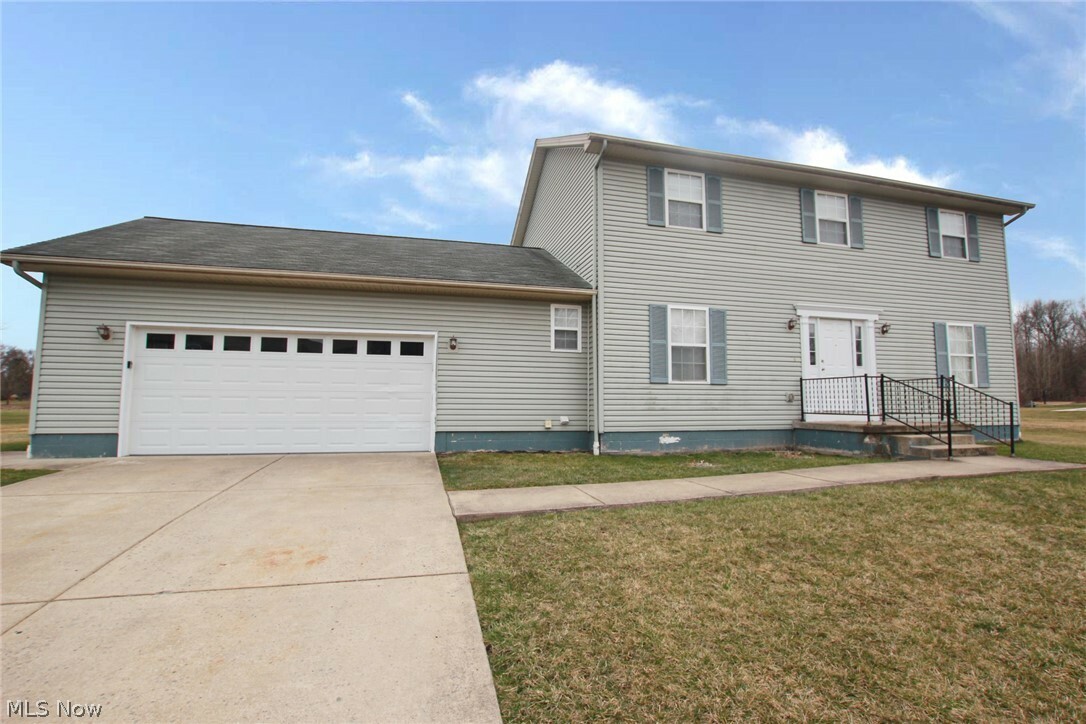 Property Photo:  227 Beachwood Drive  OH 44505 