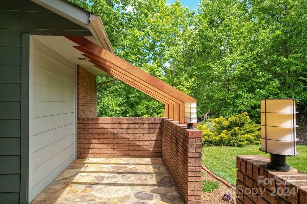 Property Photo:  234 Harborside Drive  NC 28761 