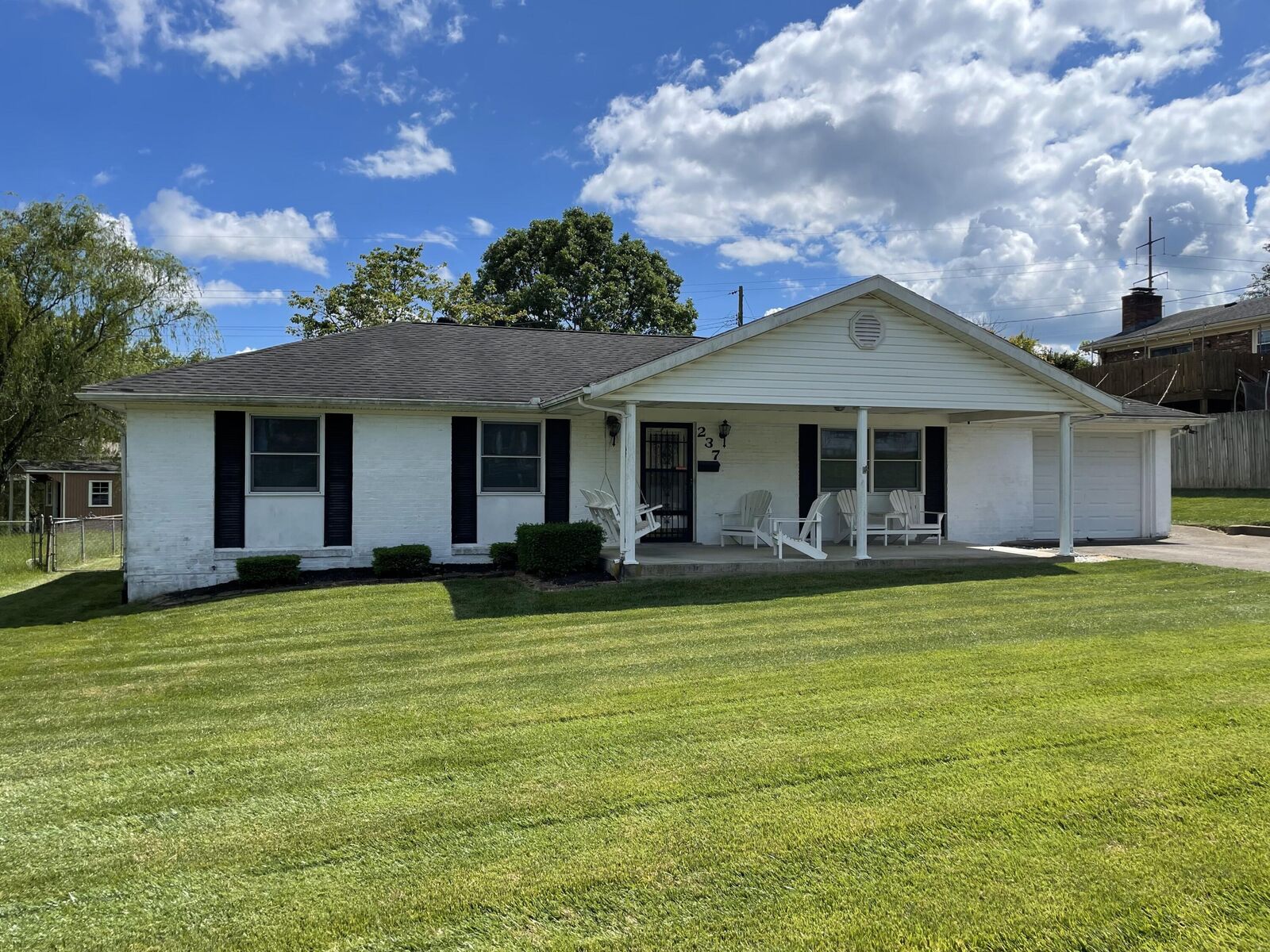 Property Photo:  237 Cherry Knoll Place  KY 40601 